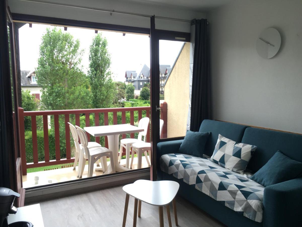 Cabourg, T2 Parfait Pour Vous ! Proche Plage Et Centre-Ville, 2 A 4 Pers. Exterior photo